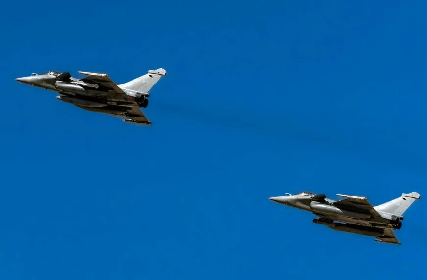 W nocy z 17 na 18 lutego nad Europą można było zaobserwować nietypowy ruch wojskowy